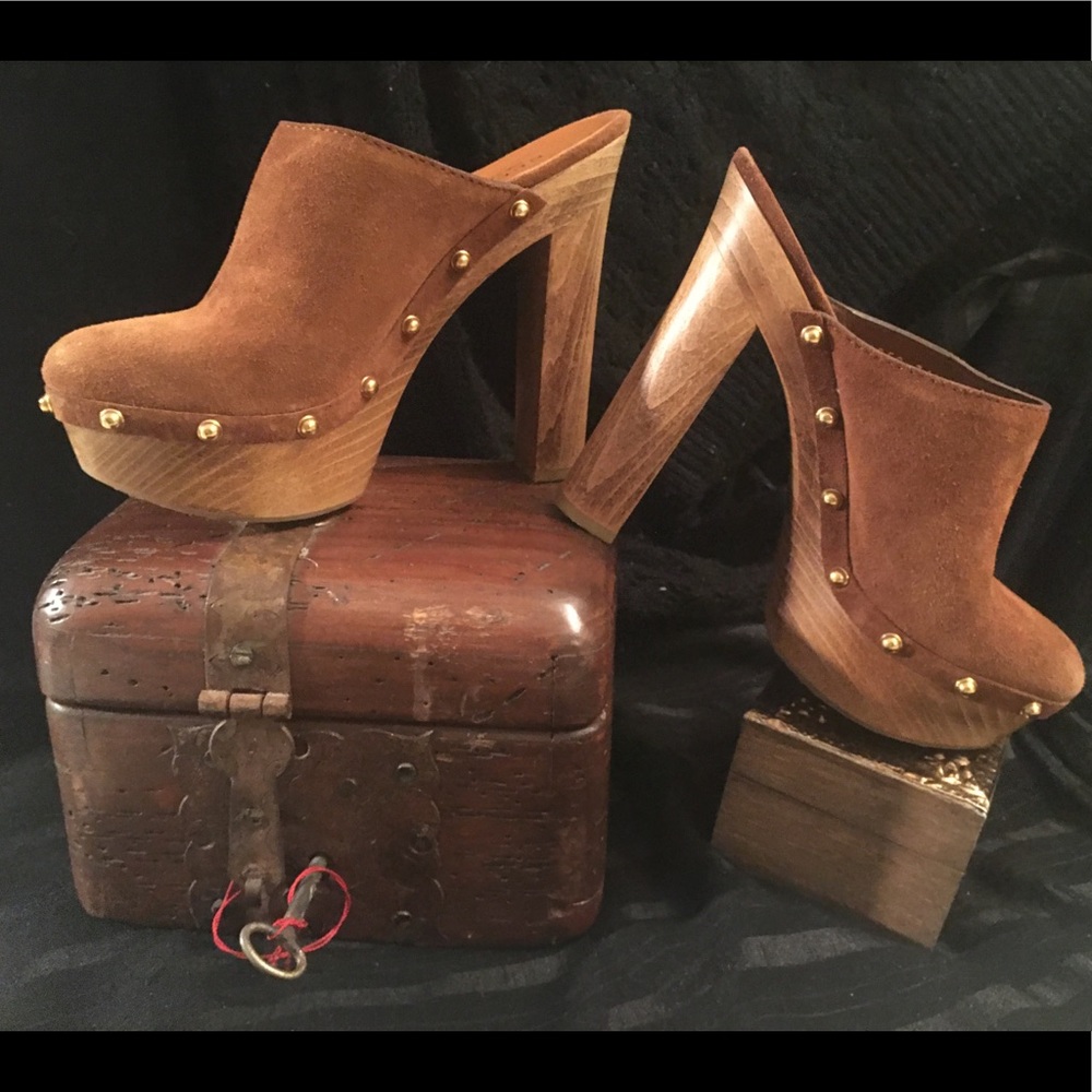 Gucci Original Clogs, 1 time used Fashion Show. - Picture 2 of 7